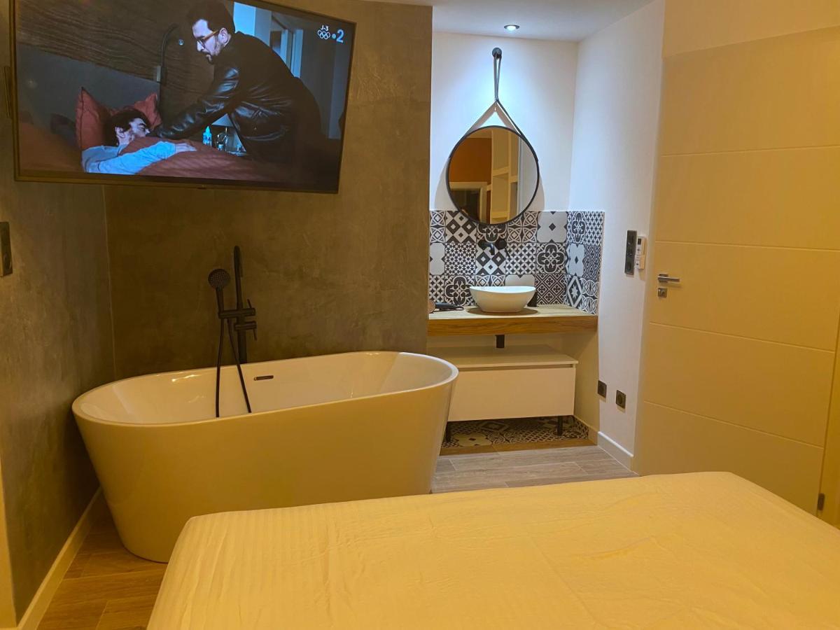 Villa Ghjuvan - Sea, Mountain & Spa Peri Luaran gambar